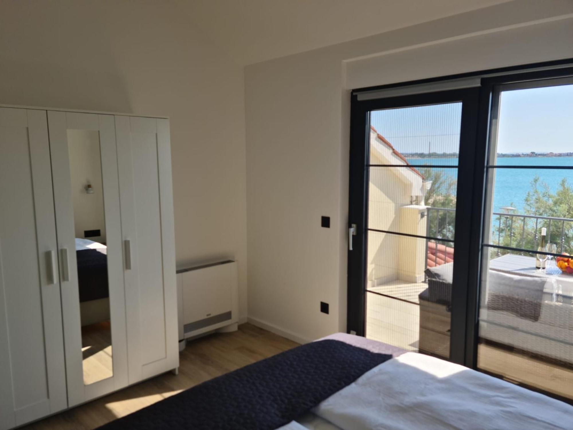 Appartments Akrapovic Apartamento Vrsi